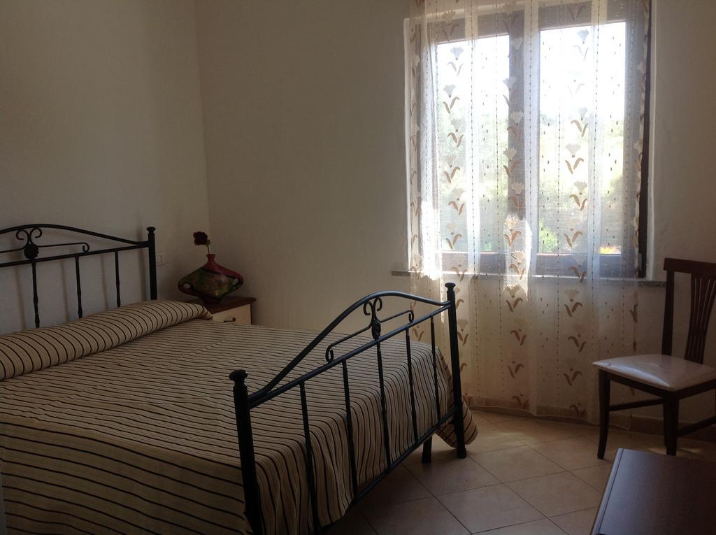 Villa Paola Valledoria  Zimmer foto
